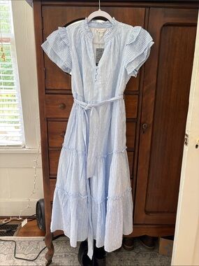 crown & ivy Light Blue and White Striped Ruffle-Sleeve Maxi Dress